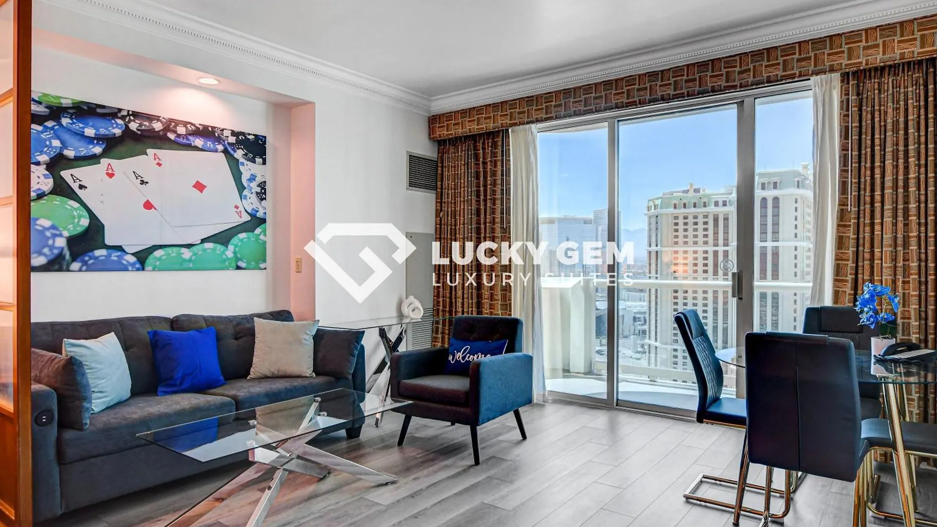 Lucky Gem Penthouse & Luxury Suites At Signature Resort, Balcony Strip View 2605 Las Vegas Hotel